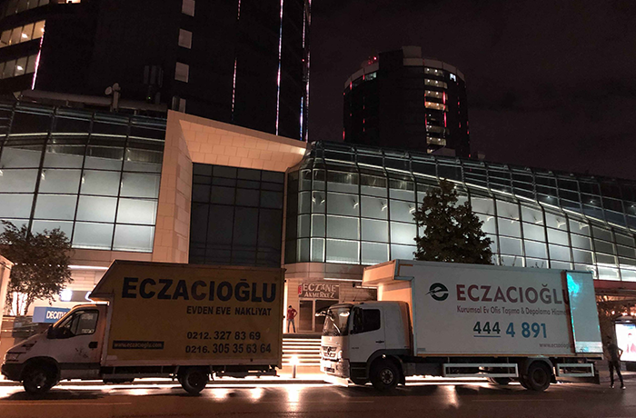 Araçlarımız görseli